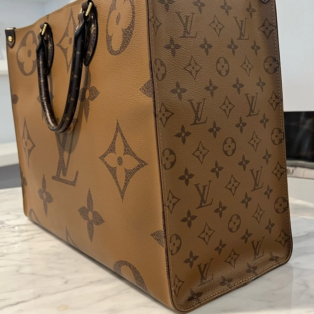 Louis Vuitton Brown Monogram Giant Canvas Onthego Tote